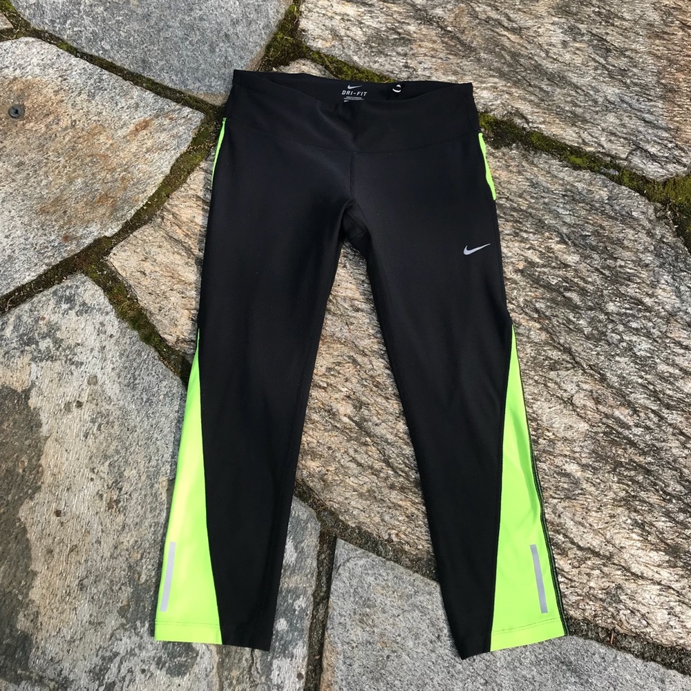 Nike Crop Leggings